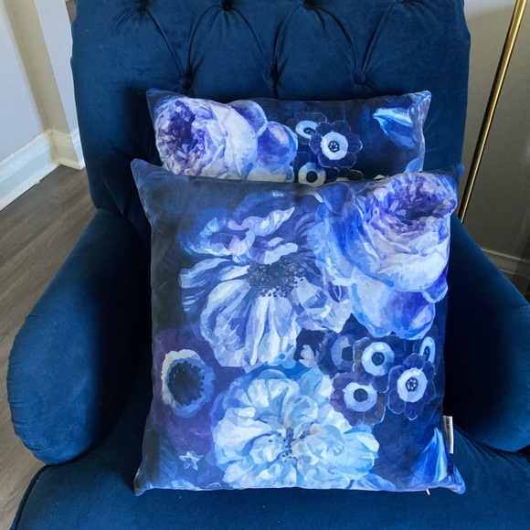 Blue and Gold Patterned Throw Pillow - Picture 3 of 3